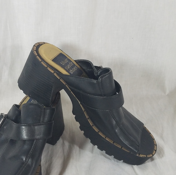 Blue Suede Shoes Black Open Toe Clog Sandles sz 7 - Picture 6 of 8